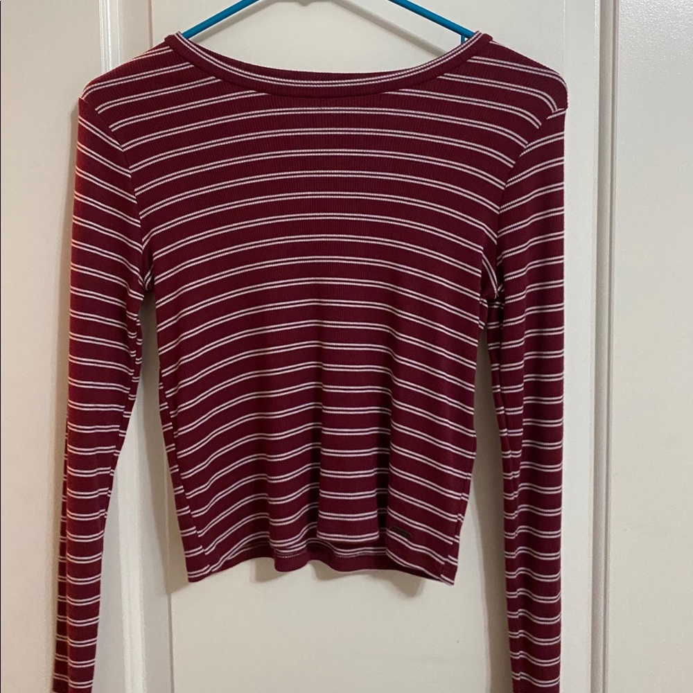 Hollister Cropped Sweater